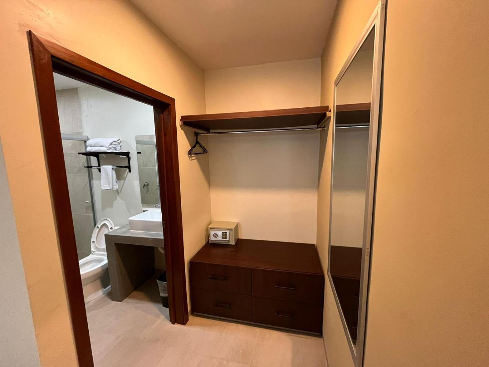 Hotel Ave Inn Mazatlán Extérieur photo